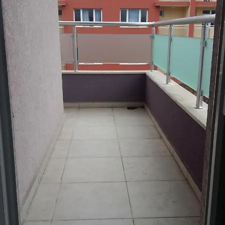 Lejlighedshotel Дом Нептун
